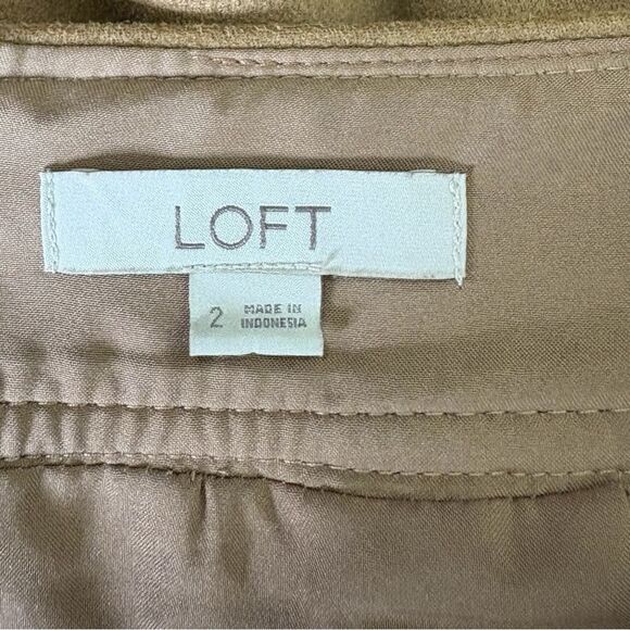 LOFT Faux Suede Patch Pocket Mini Skirt SIZE 2 tan - Picture 6 of 7